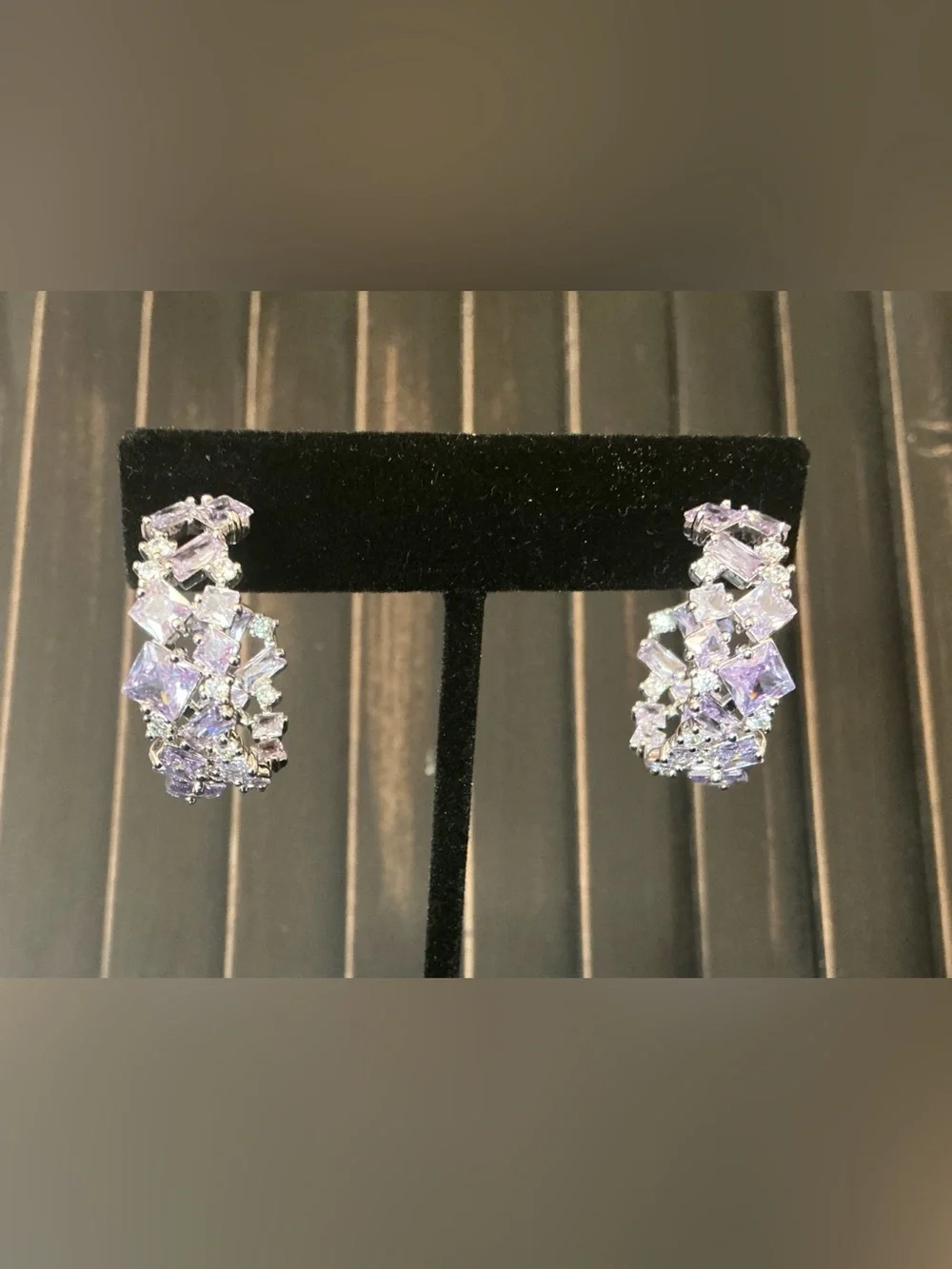 Bomb Party Random Earring Bundle